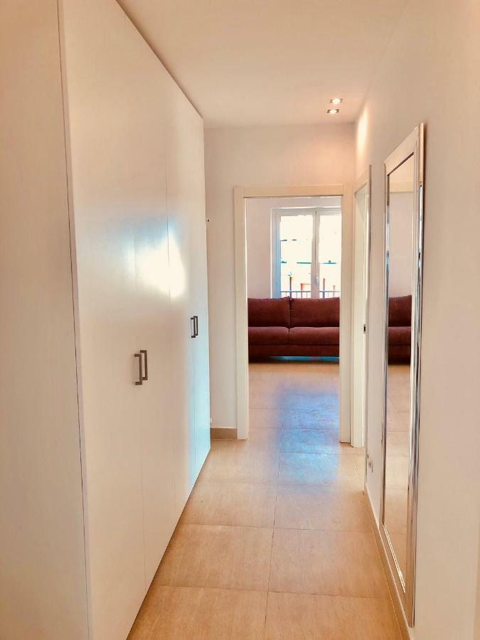 Attico Palazzo Di Vetro Apartment Luino Exterior photo